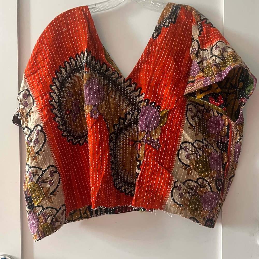 Boho V neck reversible Kantha Bae top